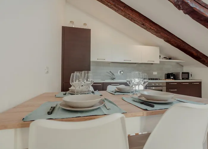 La Mula De X4 Stazione Trieste